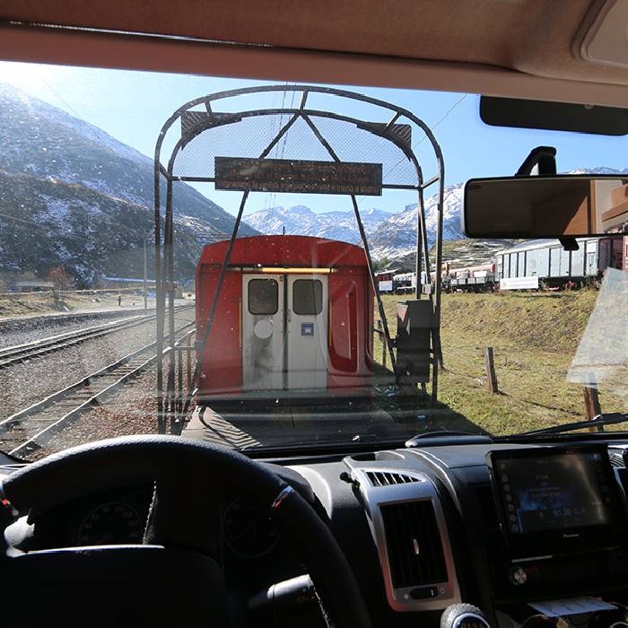 auf der Eisenbahn