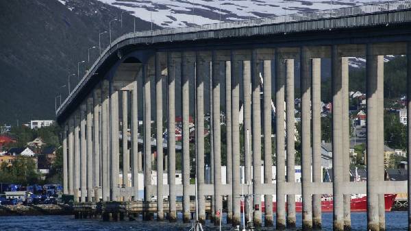 Brücke in Tromsø