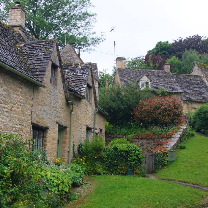 Bilbury, Arlington Row