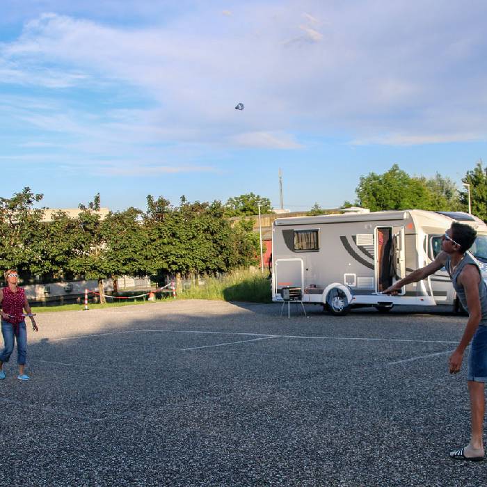 Pause auf einem Parkplatz